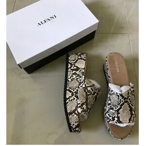 new ALFANI Jazzieep snakeskin embossed step n flex slide wedge platform sandals